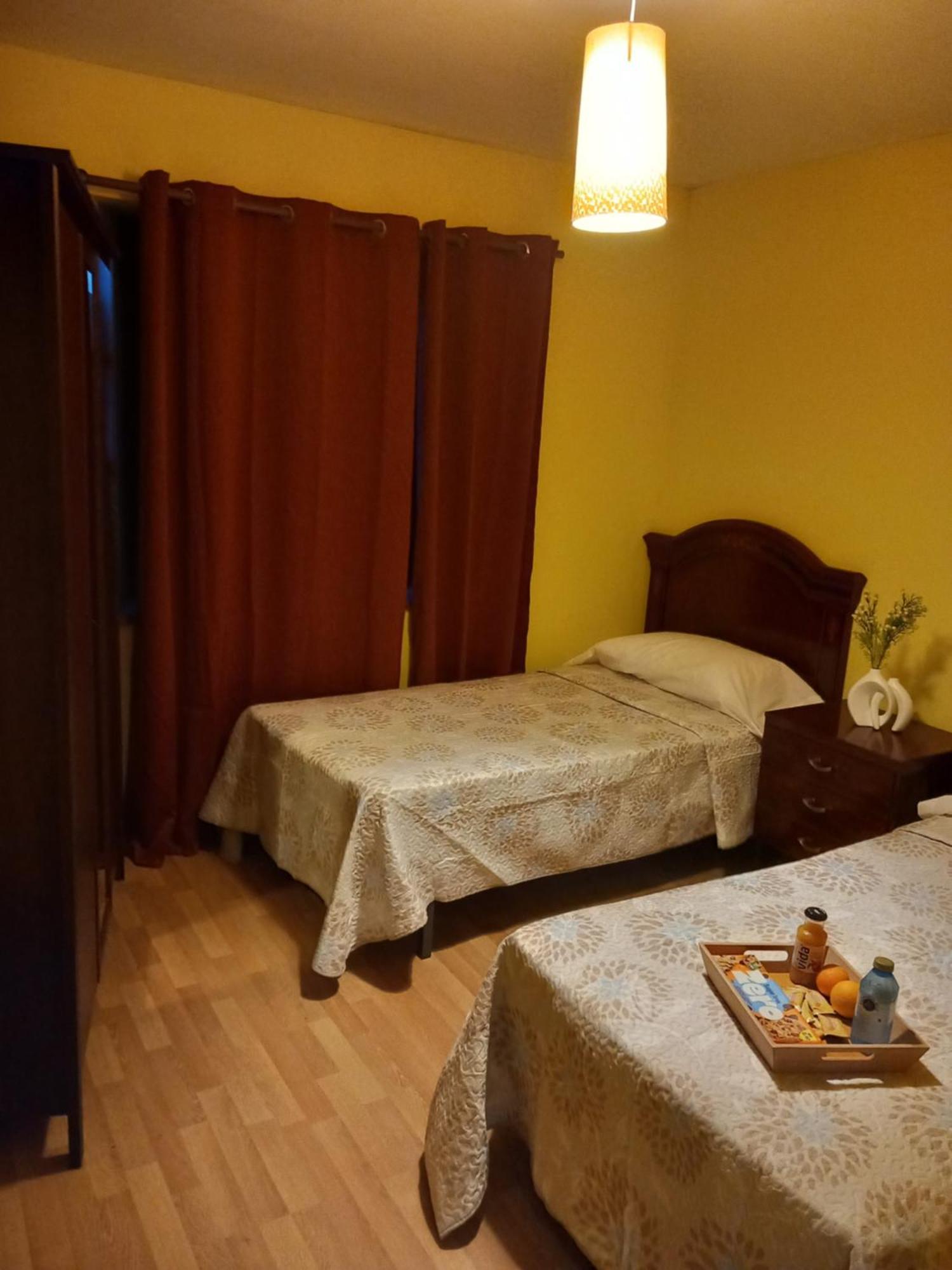 Hosteria Rio Negro Bárcena de Cicero Esterno foto
